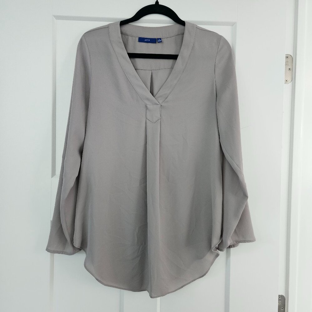 Apt 9 Women's Chiffon Blouse 3/4 Sleeve, Light Gray (size small)